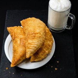 Kıymalı Çi Börek