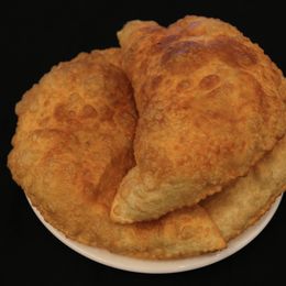 Kıymalı Çi Börek